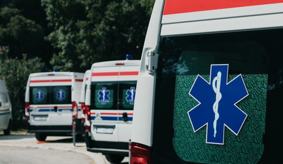 梁山救护车转运病人过路高速收费吗?